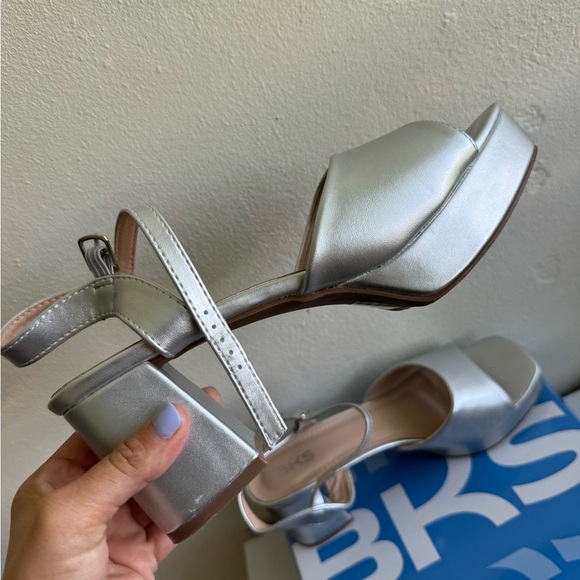 Silver BKS Block Heel Sandals - Size 10M - Picture 3 of 14